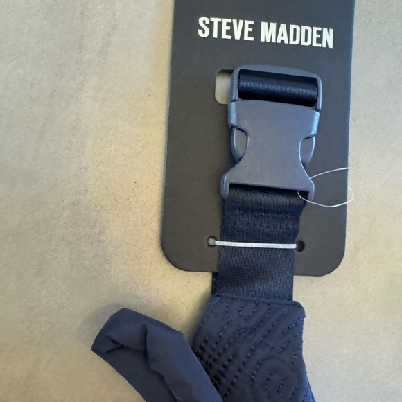 NWT Steve Madden Blue Nylon Sling/Fanny Pack Waist Belt Bag - Picture 5 of 6